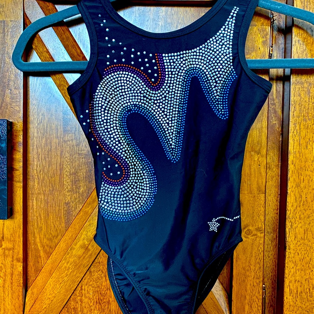 Girl’s Destira gymnastics leotard size CS